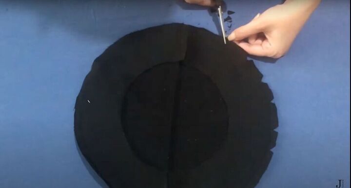 quick and easy diy beret in 5 steps, Make a DIY beret