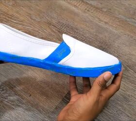 how to hydro dip shoes with spray paint super fun easy tutorial, Applying painters tape to the shoes