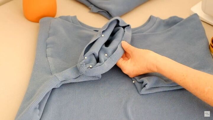 sew the most comfortable loungewear top ever, Pin and sew