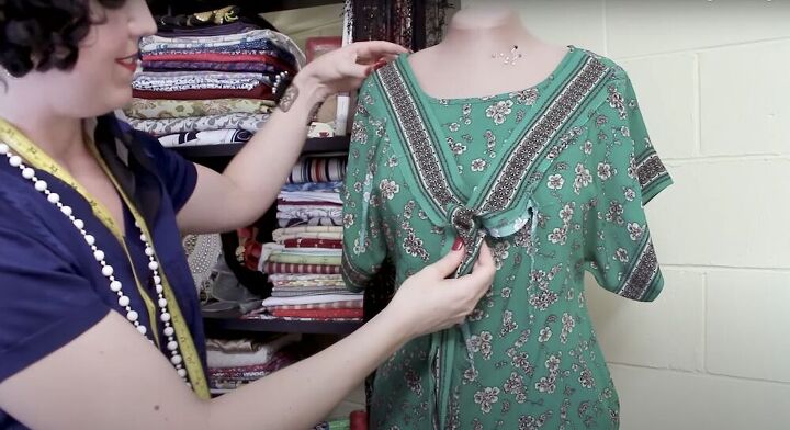 turn a 3 dollar thrift into a vintage blouse, Vintage blouse refashion