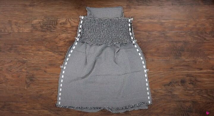 how to make a houndstooth dress, Stitch the side edges