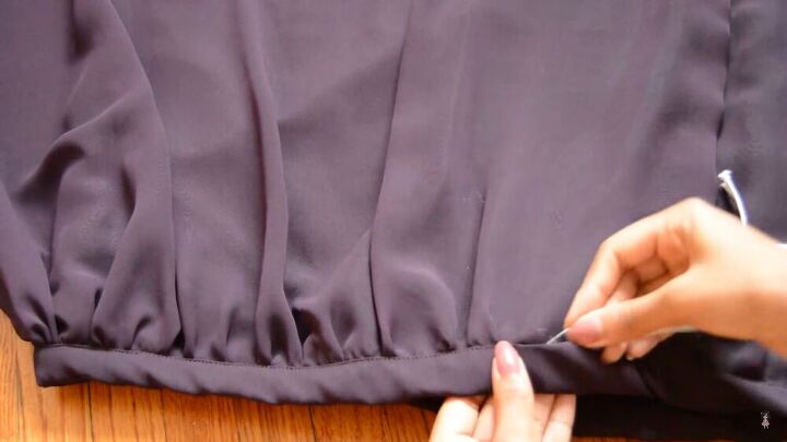this is the easiest maxi skirt youll ever sew, Feed through the elastic