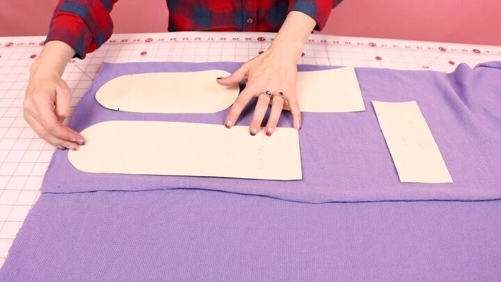 A Super Easy Tutorial on How to Sew Socks | Upstyle