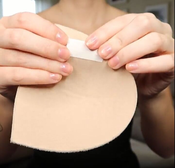 how to look stylish ten simple tips and tricks, Use double sided fashion tape