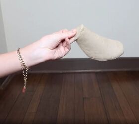 ten styling hacks for shoes, Use a cardboard insert