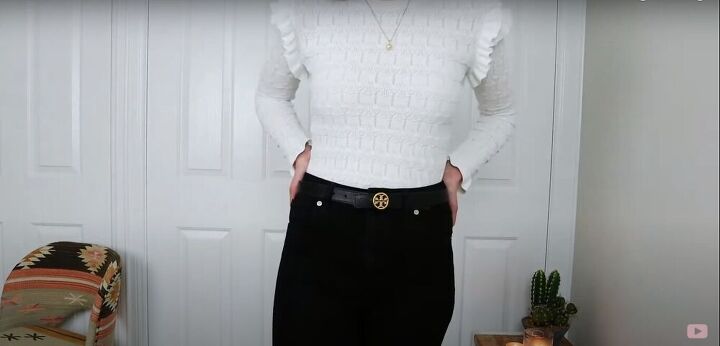 Styling My Reversible Tory Burch Belt in Five Different Ways | Upstyle Styling My Reversible Tory Burch Belt in Five Different Ways | Upstyle