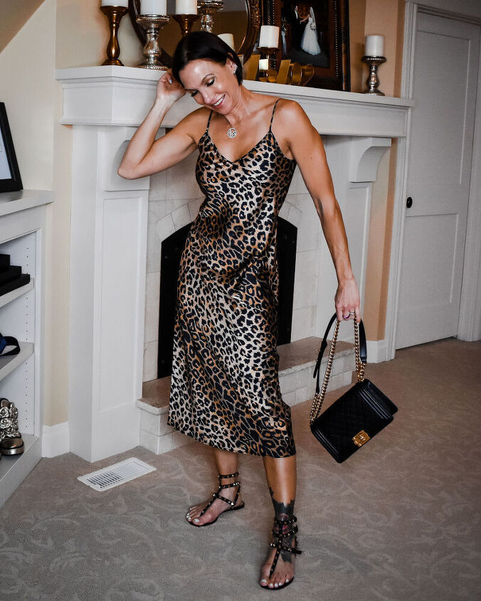 4 Ways to Style A Slip Dress | Upstyle 4 Ways to Style A Slip Dress | Upstyle