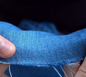 How To Cut Jeans Into Shorts In Just 6 Easy Steps Upstyle   How To Cut Jeans Into Shorts 