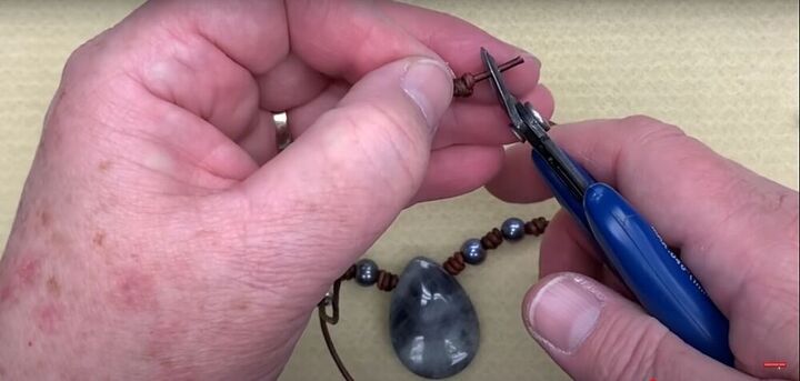 Leather necklace knots Clearance