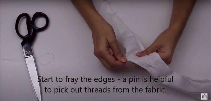 scrap buster five simple diy hair accessories, Fray the edges with a pin