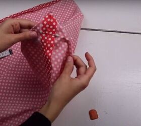 adorable diy tote bag tutorial, Pin the corners