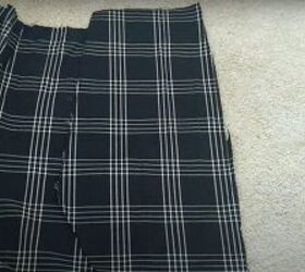 thrift flip mens pajama bottoms to diy skort, Pin the skirt cover to the shorts