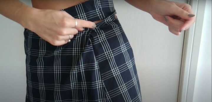 thrift flip mens pajama bottoms to diy skort, DIY skort tutorial