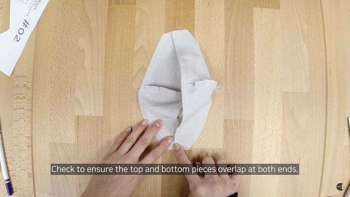 learn how to make a face mask in just 5 simple steps, Make sure the lining overlaps