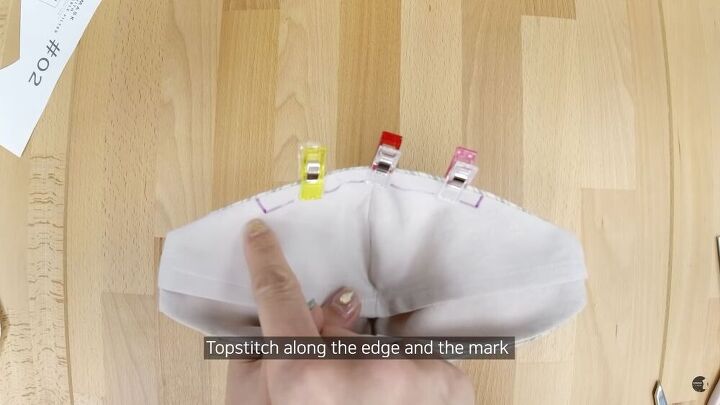 learn how to make a face mask in just 5 simple steps, Draw a casing