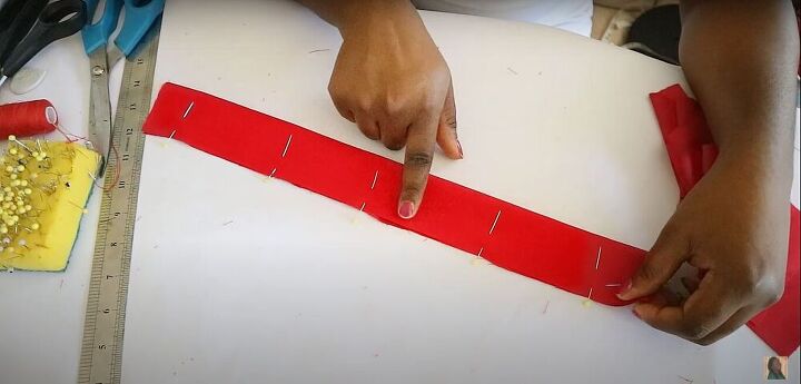Pin the long ends together
