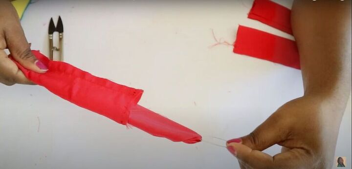 Turn the fabric right side out