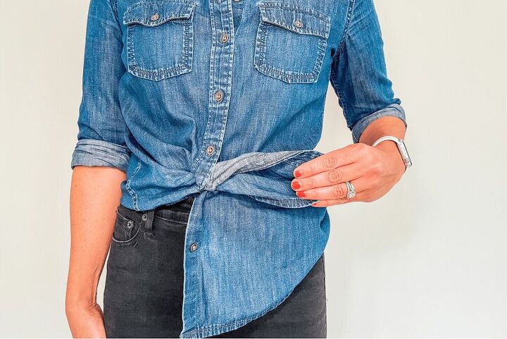 how to tie a dress shirt in the front how to tie a button front shirt, super easy! #styletips #fashionhacks #shirtchallenge #fyp #stylingideas