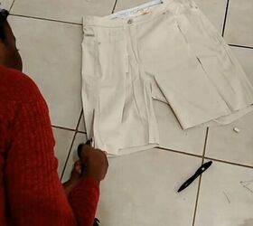 the easiest tutorial on how to cut jeans into shorts, How to cut jeans into shorts tutorial