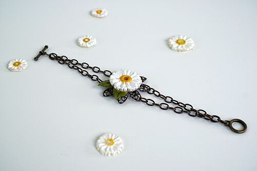 daisy bracelet tutorial with mod melts