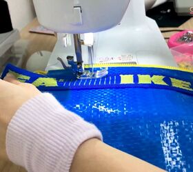 crazy diy ikea bag transformation tutorial, Sewing on straps