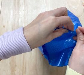 crazy diy ikea bag transformation tutorial, Making notches