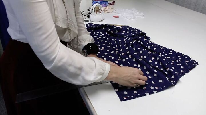 diy thrift flip turning a boring blouse into a 30s glam piece, Basic DIY thrift flip