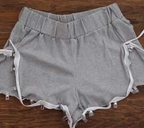 make the comfiest lounge shorts with bias trimming