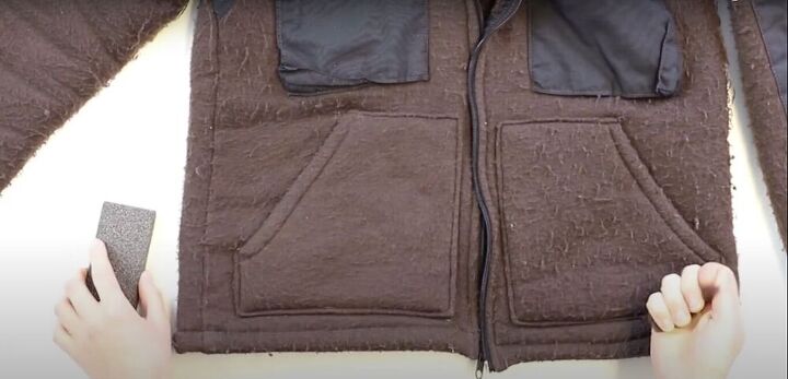 How To Remove Pilling From Almost Any Fabric Upstyle how-to-remove-pilling-from-almost-any-fabric-upstyle