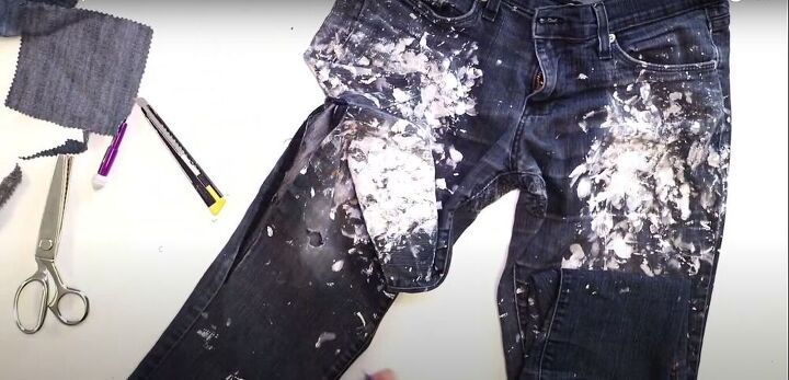 how to repair holes in jeans, How to repair a hole in your jeans