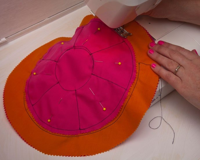 round drawstring bag sewing pattern with pockets