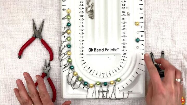 beading 101 make a looped beaded necklace