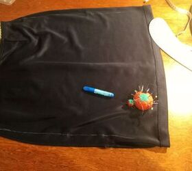 how to make a skirt narrower, Chalked stitching line