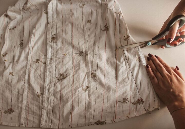 5 Easy Tips For Altering Your Clothes | Upstyle