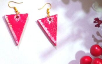 DIY Earrings Made From Pinewood – Recycle and Inspire the World