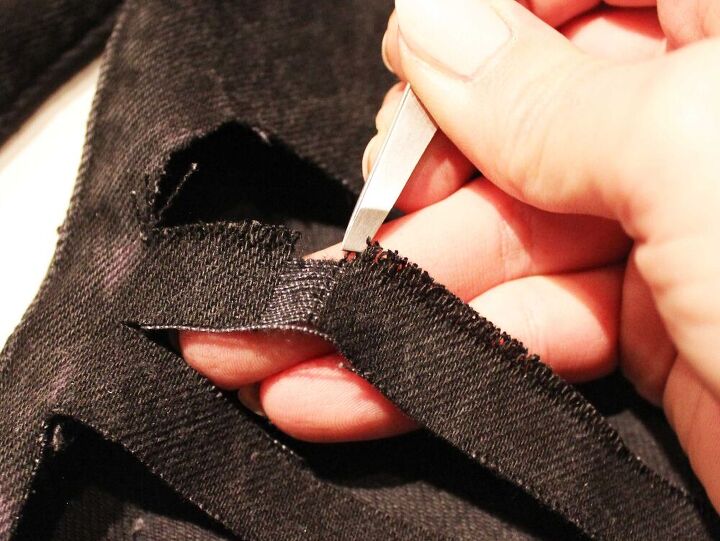 Denim Thread Destry How To: Distressed Denim | Upstyle