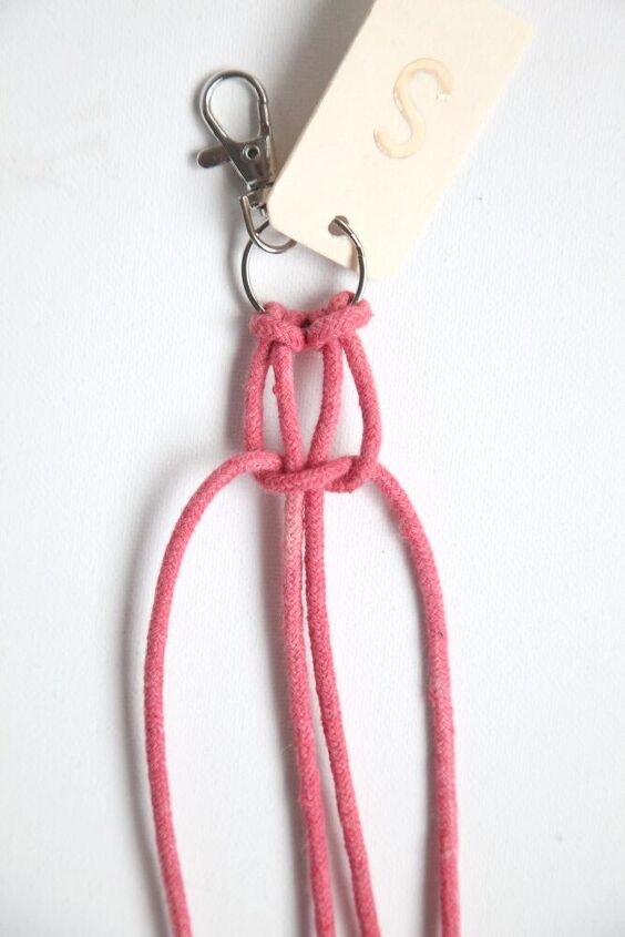 a step by step diy macrame keychain tutorial