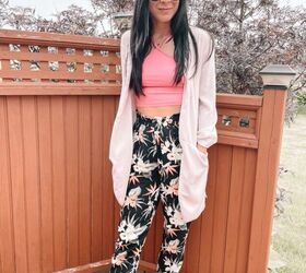 3 Tops to Wear I Pair With Floral Pants on Vacation.
