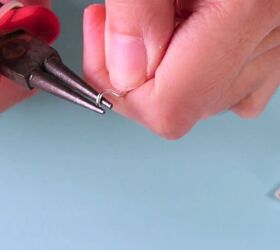 easy wine cork earrings tutorial, Cutting and bending wire for wine cork earrings