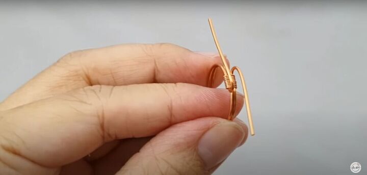 how to make a wire ring for an irregular shape stone, wire ring tutorial