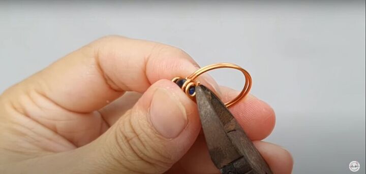 how to make a wire ring for an irregular shape stone