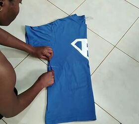 how to cut a shirt into a stringer