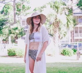5 trendy swimsuits for moms