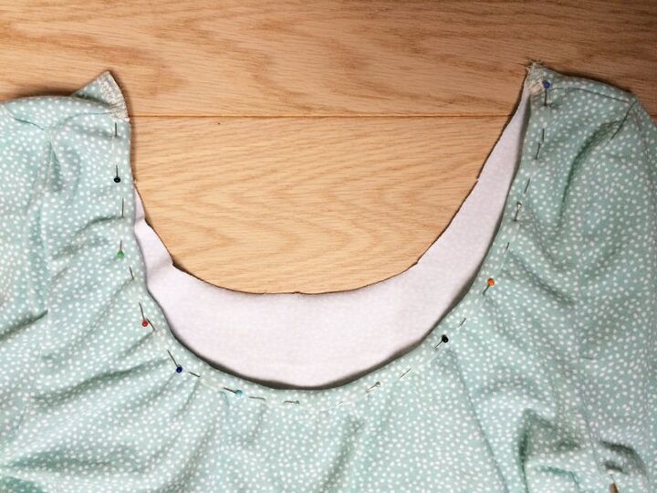 how to sew women s low back t shirt ballerina picolly com, HOW TO SEW A T SHIRT NECKLINE HEM