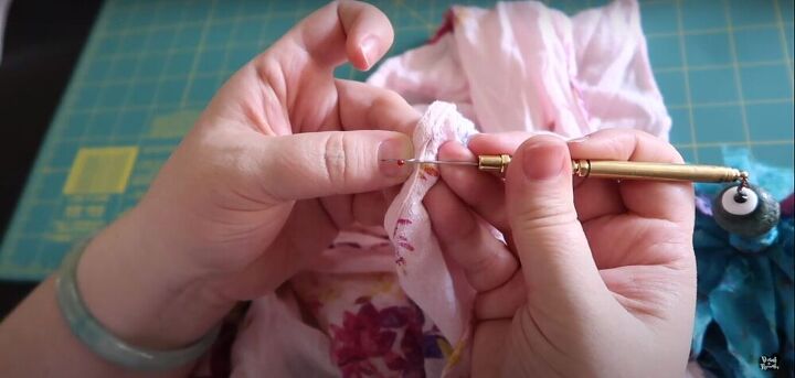 how to mend clothes to give them a longer life