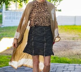Creative Styling: How to Wear a Short Skirt Modestly