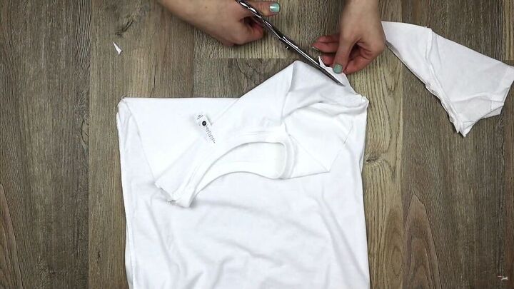 diy t shirt alert create 3 gorgeous tank tops in minutes, How to make a DIY t shirt