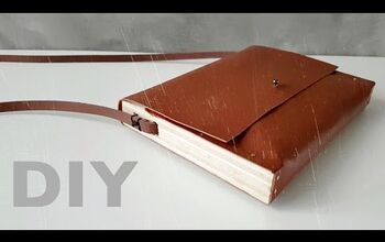 Make This Beautiful DIY Leather Handbag With Wooden Sides