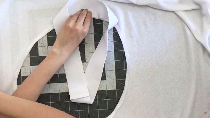 make a flowy mesmerizing circle skirt from scratch