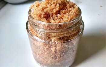 Cinnamon Foot Scrub Recipe – For An At-Home Pedicure